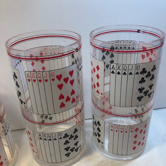 6 Plastic Playing Card Poker Cups we’ll used - Picture 13 of 14